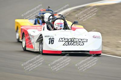 media/Jan-26-2025-CalClub SCCA (Sun) [[cfcea7df88]]/Group 6/Race/